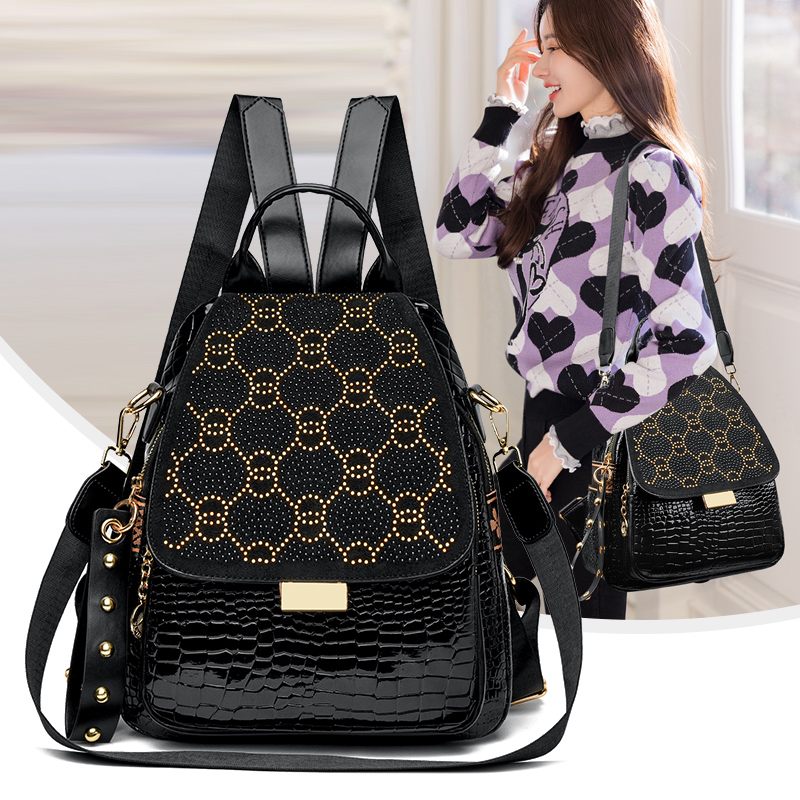 Women'S Bags Jacquemus - Luxe oliewas lederen rugzak voor dames,