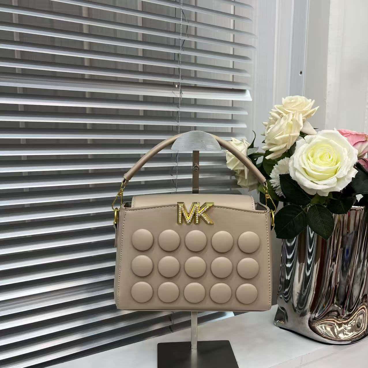 Michael Kors Luxe lichtgewicht - Women Bags Mk recensie en prijs